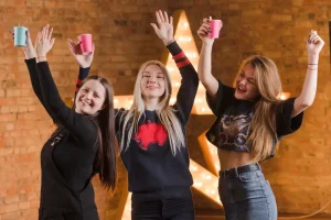 Ideja maturantkinja iz Nikšića: party za razmjenu korišćene gardarobe